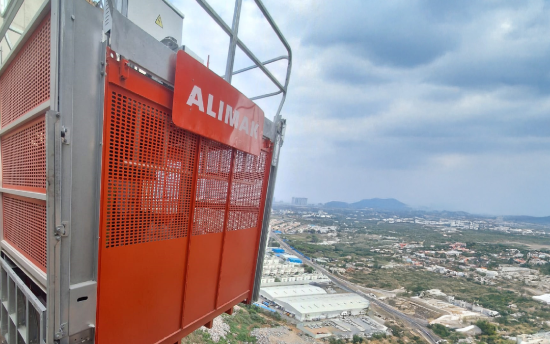 Reparar o reemplazar un elevador industrial: qué evaluar antes de invertir